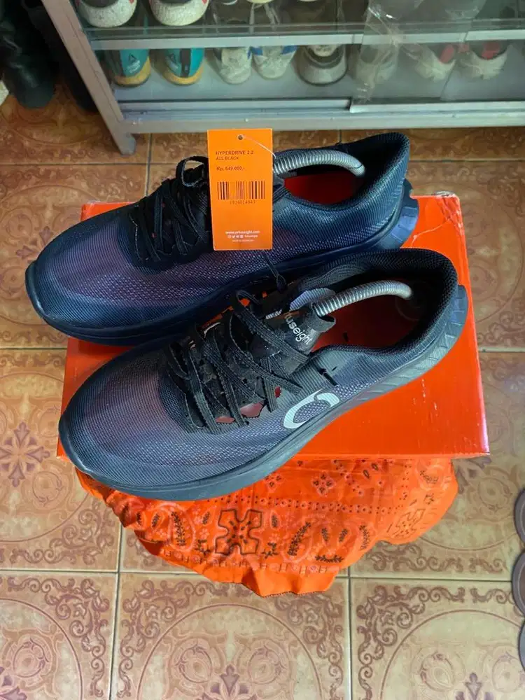 Sepatu Running Ortuseight Hyperdrive 2.2