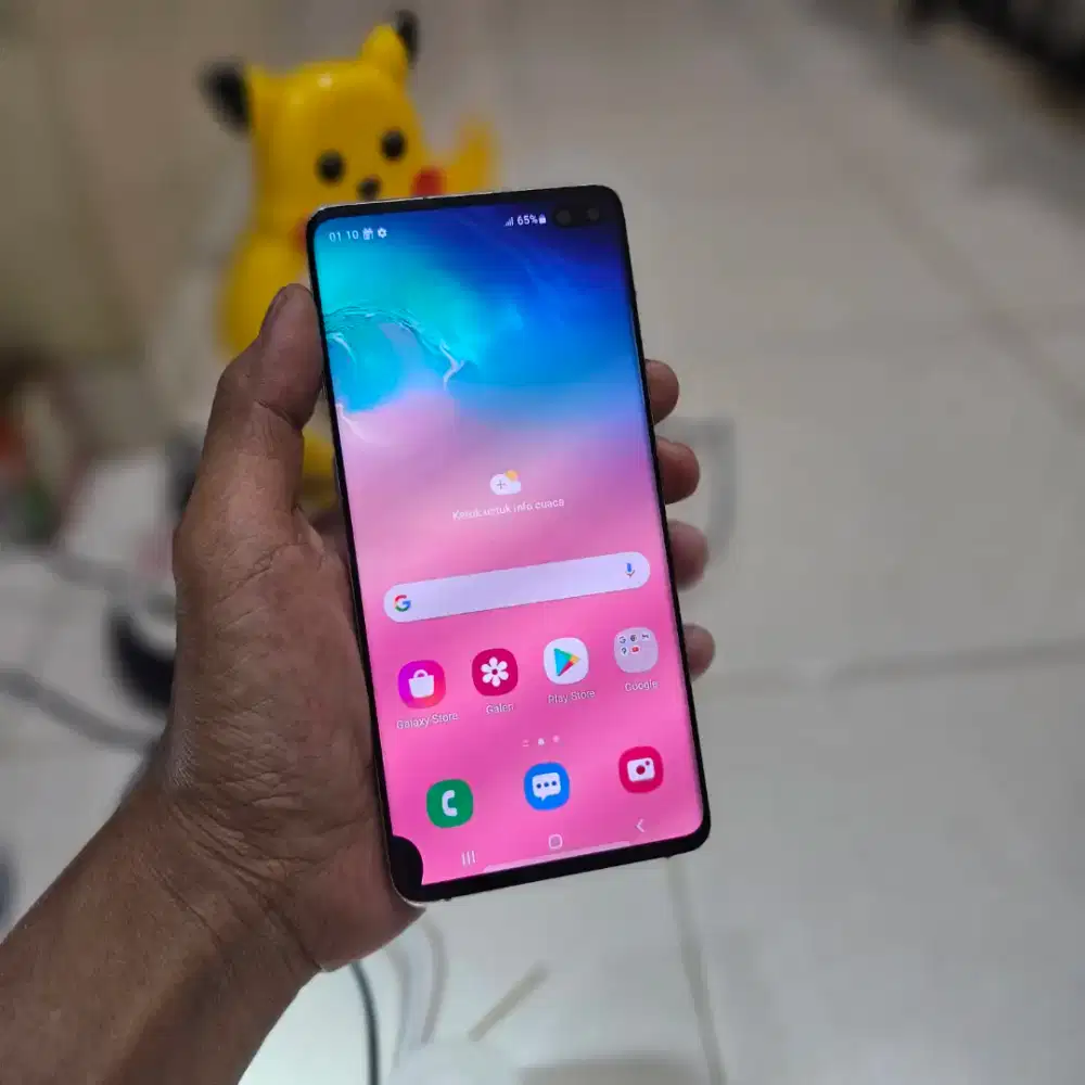 SAMSUNG GALAXY S10 PLUS SEIN 8/128 MULUS MINUS TOMPEL FUNGSI NORMAL