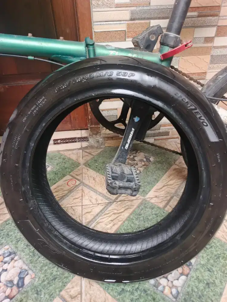 Ban Belakan Merek FDR