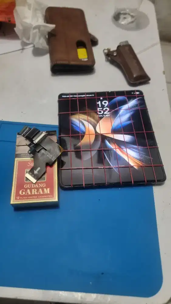 Ganti Flexibel Samsung Z Fold dan Z Flip all series