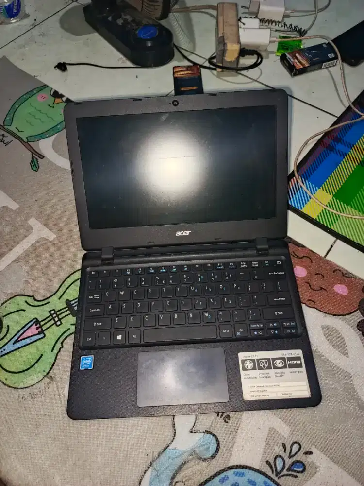 jual laptop ACER ASPIRE S11 WINDOWS 10 RAM 4
