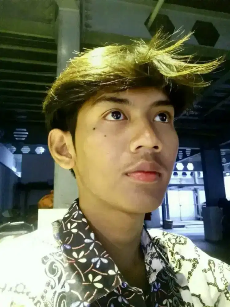 Sedang mencari lowongan pekerjaan