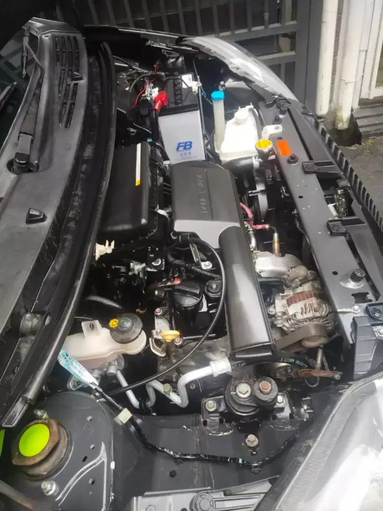 Daihatsu Ayla 1.0 Mt km rendah