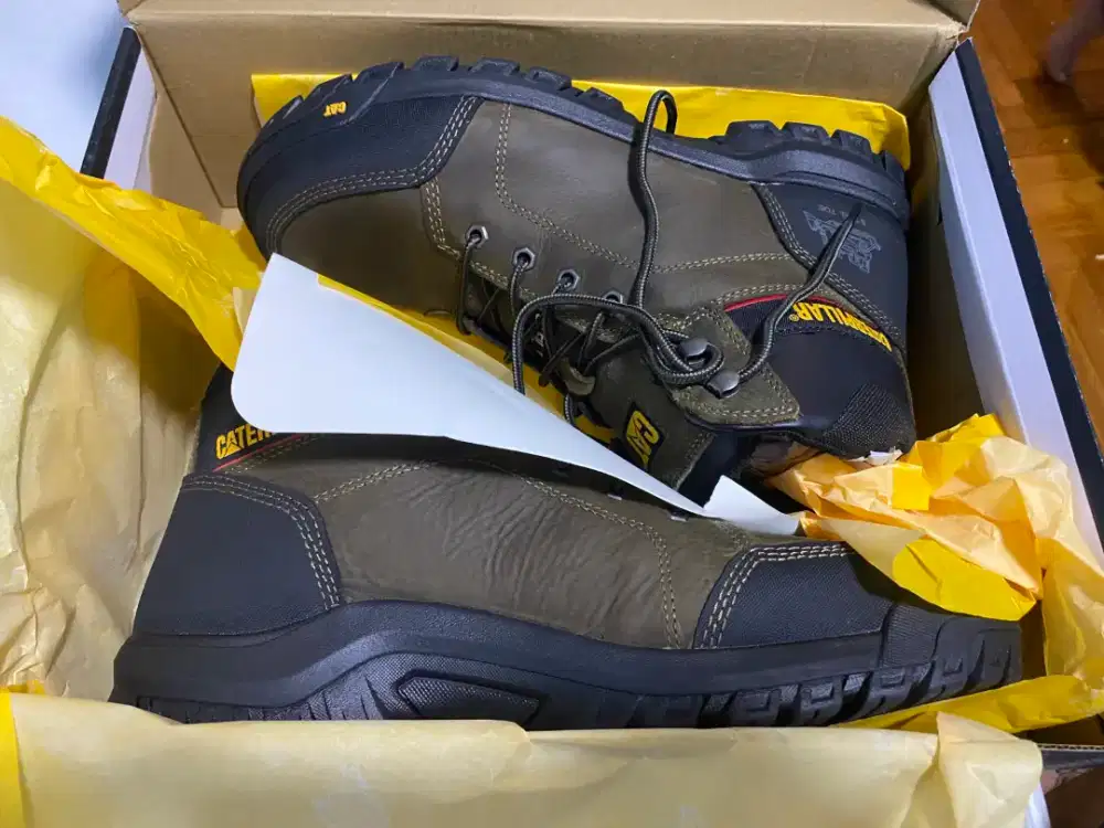 Caterpillar Forefront ST sepatu safety work shoes steel kulit size 45