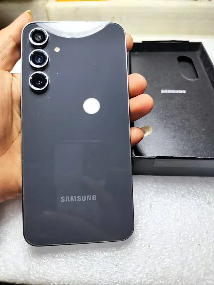 Jual Samsung S23 FE 8/256 (Bootloop)