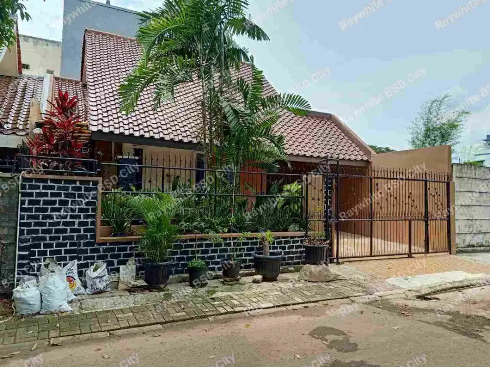 Rumah Bagus di Anggrek Loka BSD City Dekat Tol