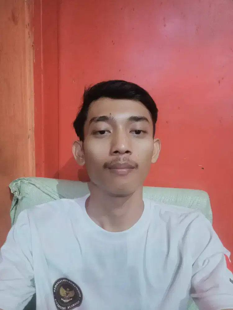 SEDANG MENCARI PEKERJAAN SUPIR