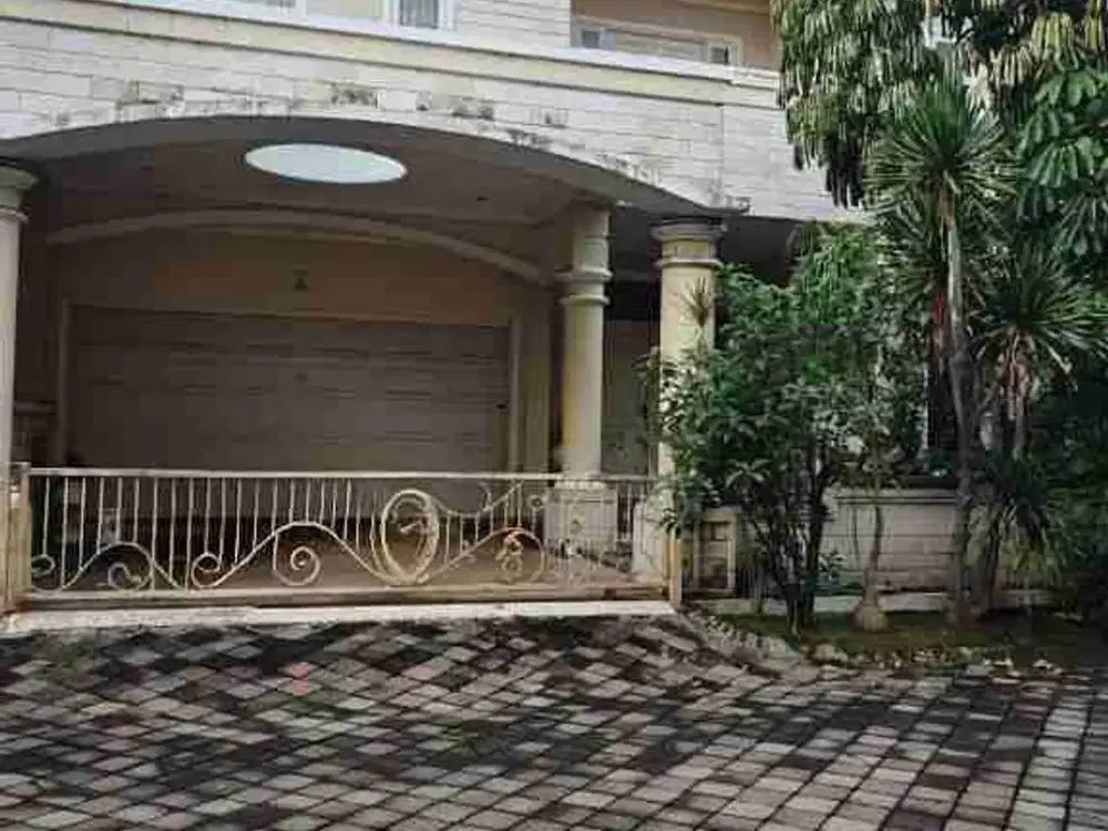 Dijual Rumah Regency 21 dekat Araya