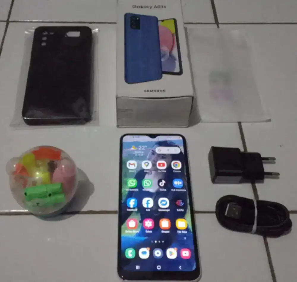Samsung A03S ( 2023 )
Ram 8gb (4gb+4gb)
Rom 64gb
White Edition FULSET
