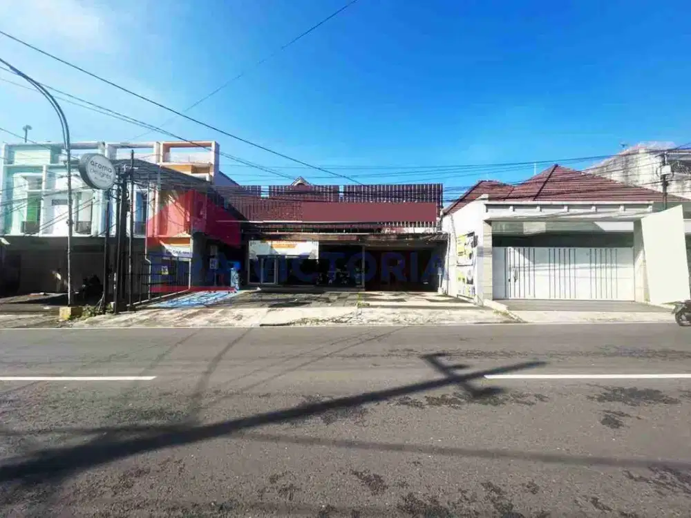 Rumah besar disewakan di raya tidar malang