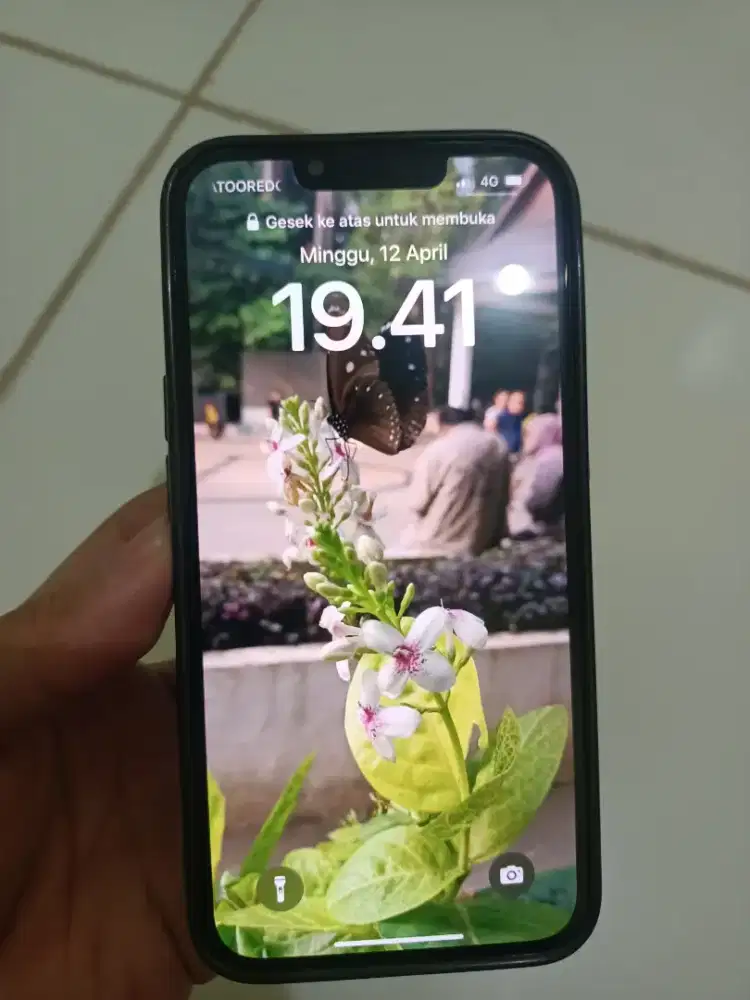 iPhone 13 Fullset Terawat BH 92% Garansi + Charger & Tempered