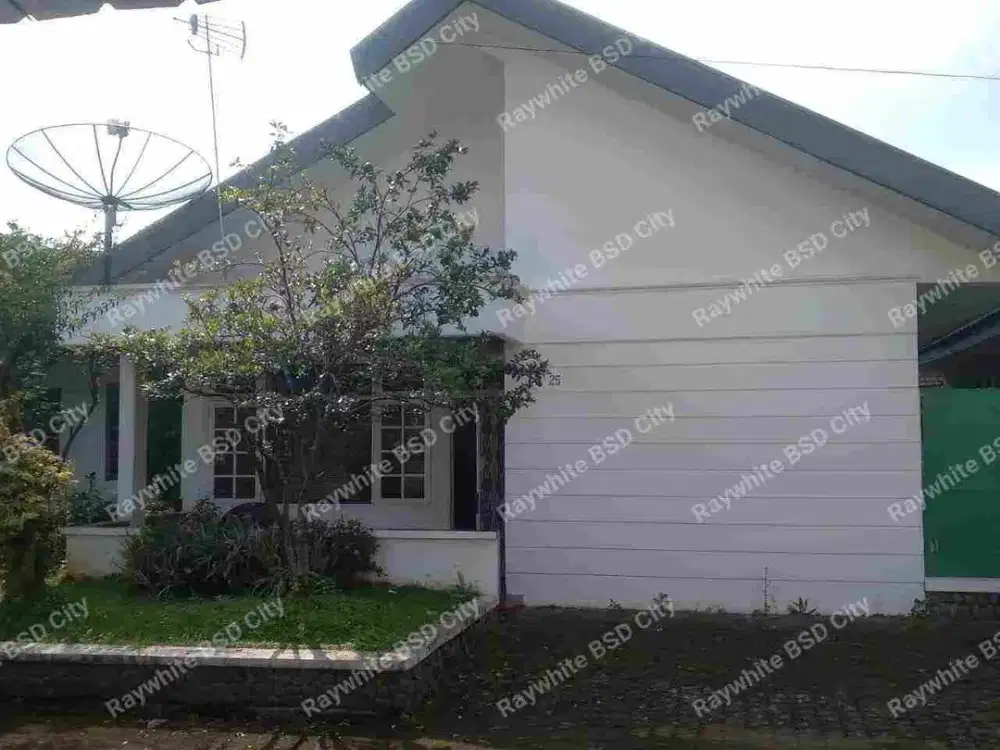 Termurah Villa Luas Tanah 260 m2 di Cipanas Puncak