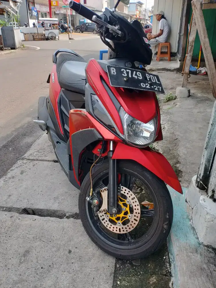 Dijual Yamaha Mio Z 2016 warna merah