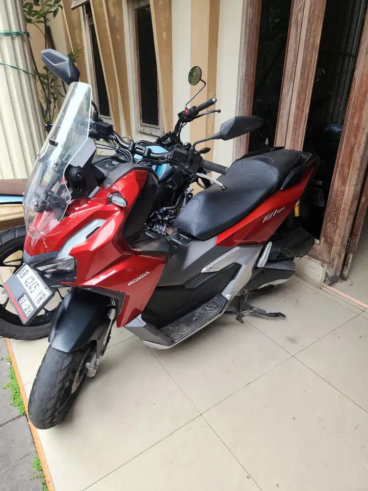 Adv 160 cbs merah 2023 keyless gbm