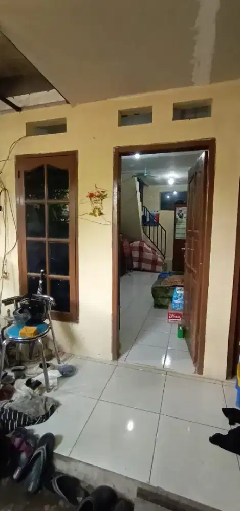 Rumah 2 lantai siap huni dekat MRT Rempoa Tangsel