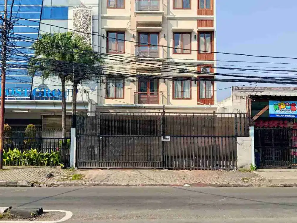 Dijual Kos Eksklusif Kebayoran Pendapatan 1,35 M/thn