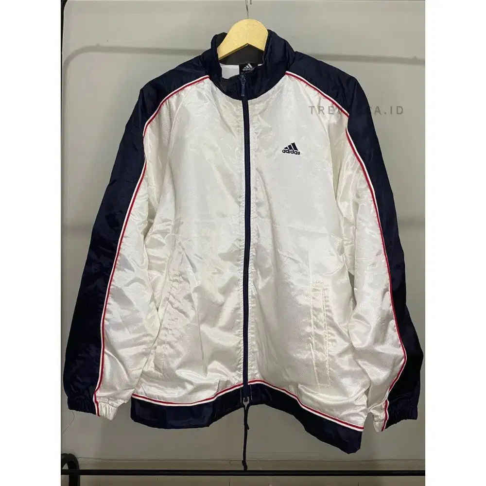 Jaket Thrift Branded