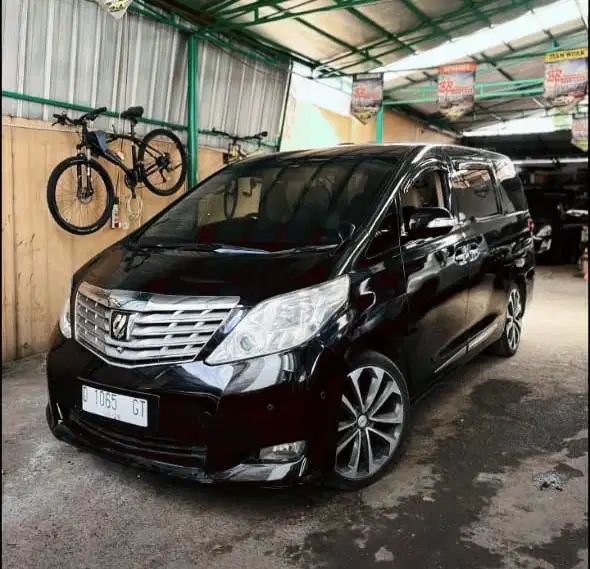 Toyota Alphard G 2.4 AT Premium sound 2009 Good condition