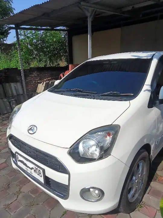 Ayla Matic 2015 Mulus Terawat KM rendah