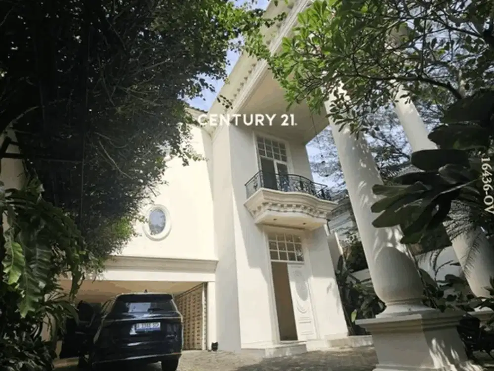 Disewakan Rumah Mewah Bergaya European Classic Di Kawasan Kemang