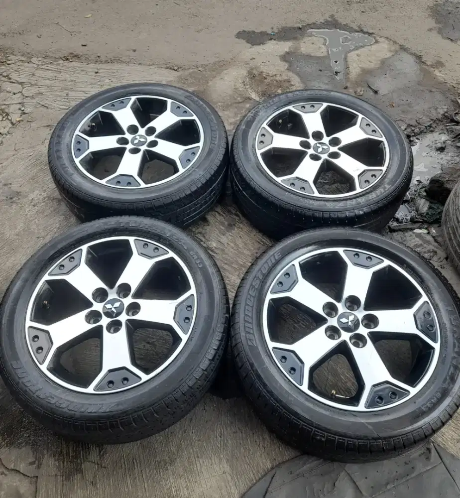Velg mitsubishi xpander cross