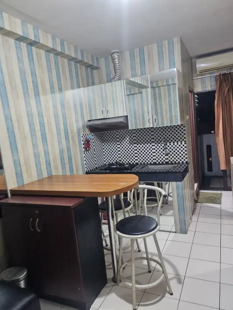 Peluang Emas! Apartemen Strategis di Cicadas, Harga Spesial Butuh Uang