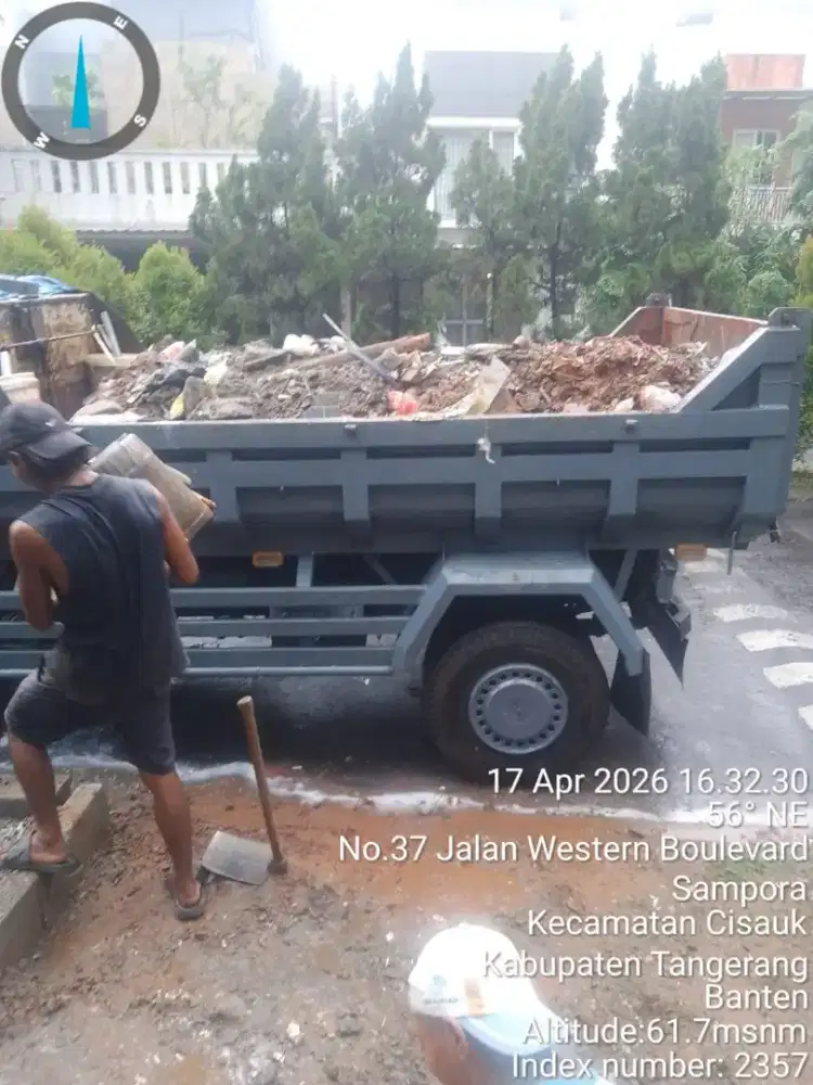 Jasa angkut puing dan pengurugan