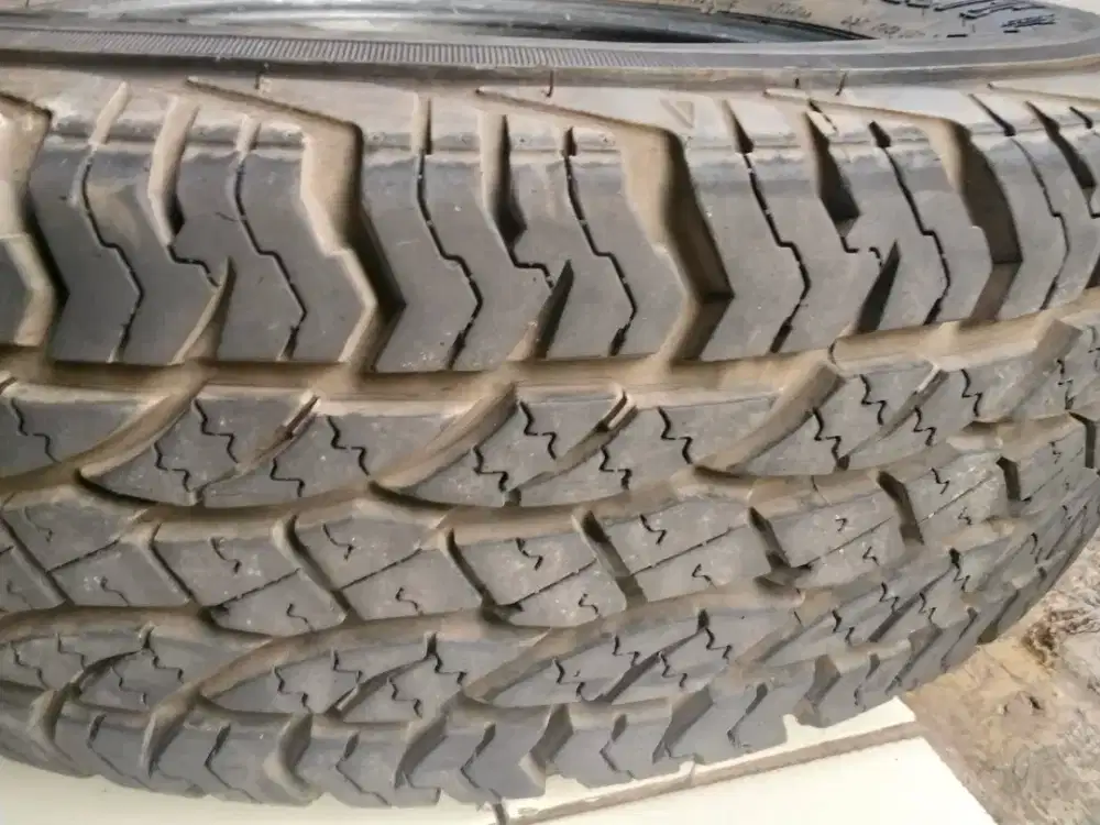 205/70-15 GT savero AT