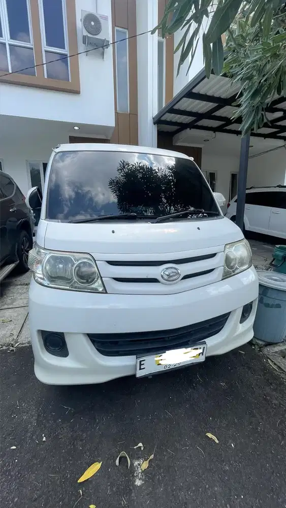 Daihatsu Luxio 2014 Bensin