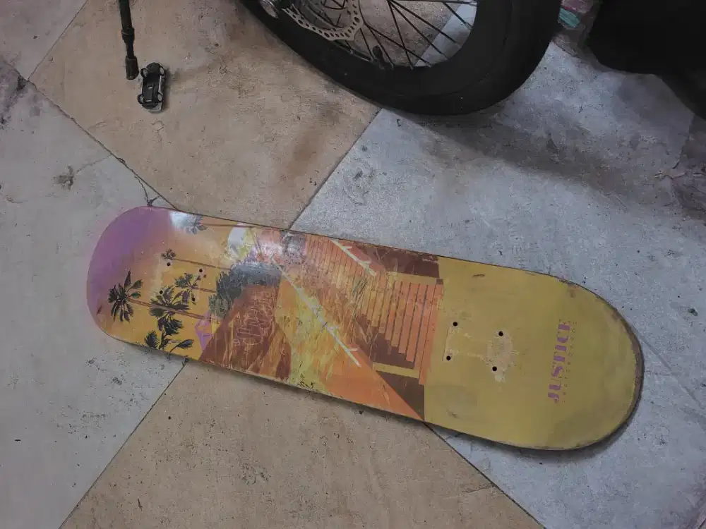 Papan skateboard  JUSTICE UK 8 inch  (promodel)