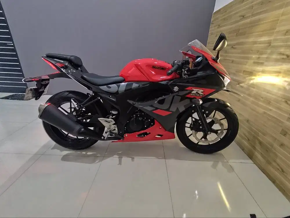 SUZUKI GSX R 150 KEYLESS 2022 ori full