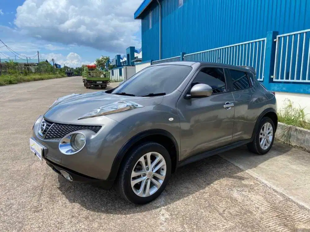 NISSAN JUKE AT 2011