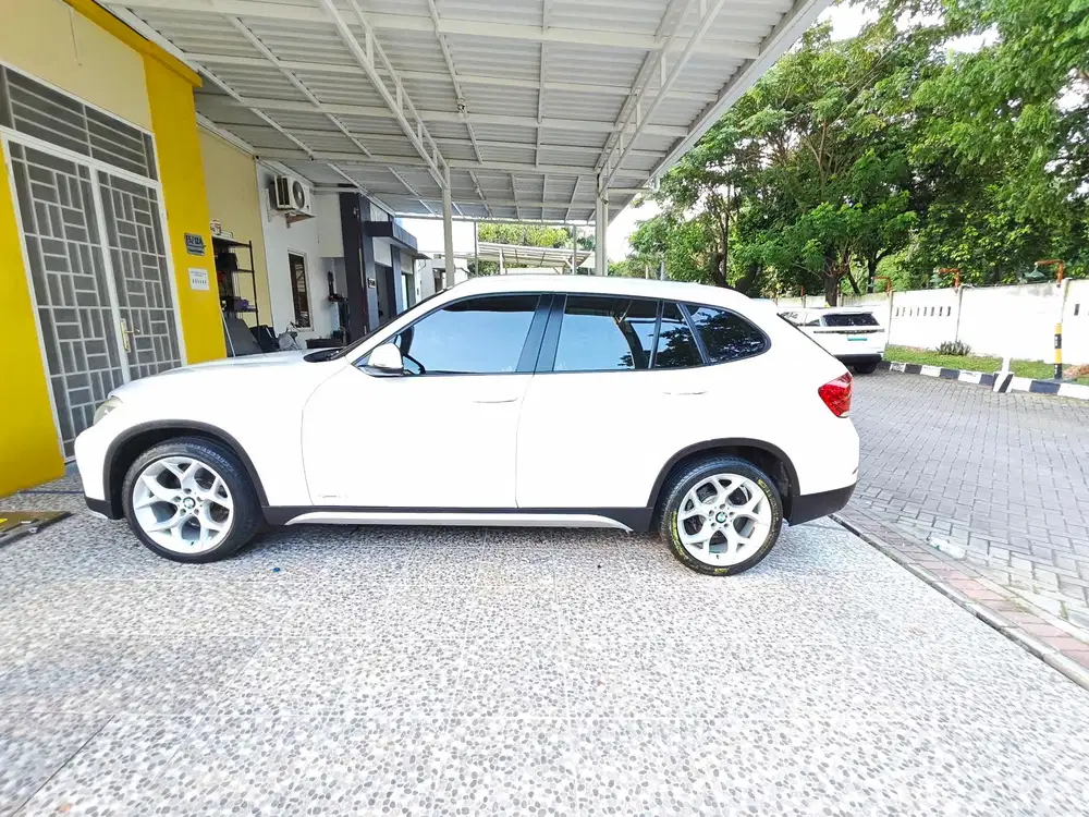 BMW X1 2015 KM 50 rb ASLI