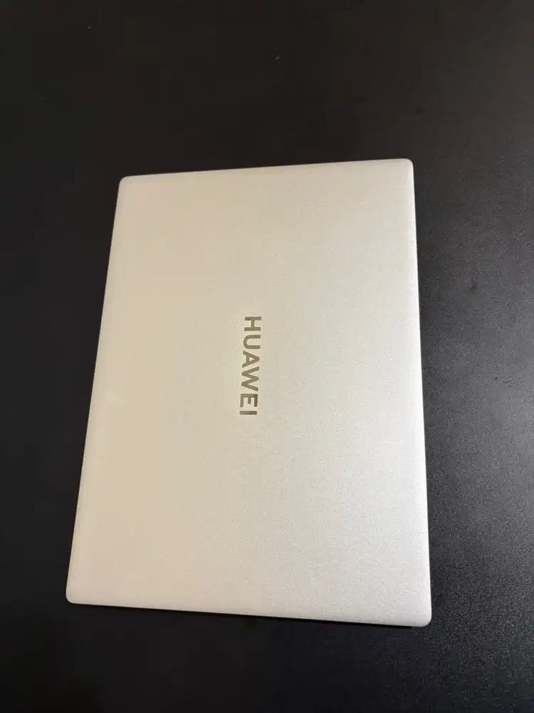 Huawei matebook d14