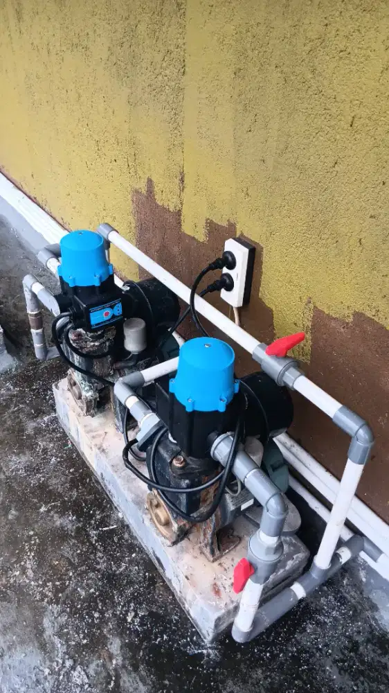 Tandon pasang pompa air