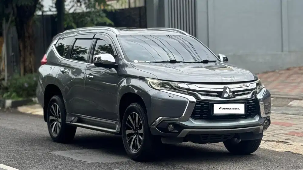 PAJERO DAKAR 2019 / 2018  Matic Putih Bagus Murah Kredit Bekas Tgn1