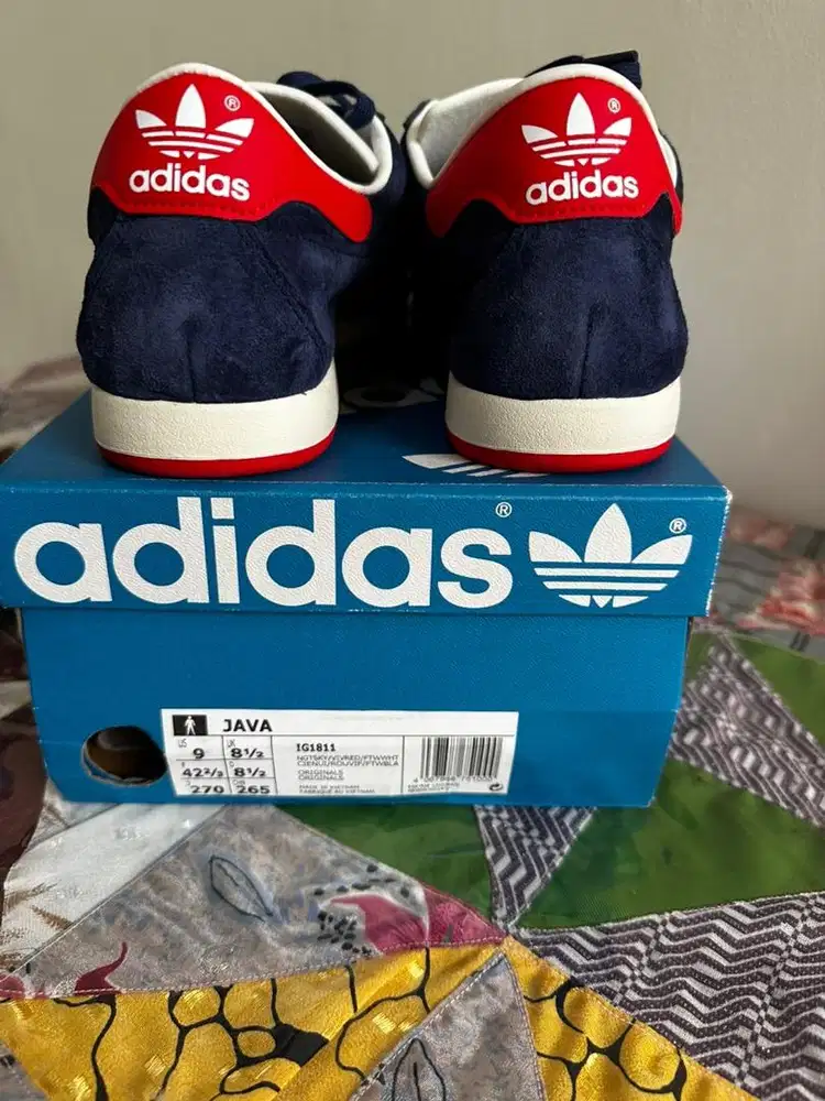 Sepatu Adidas Java