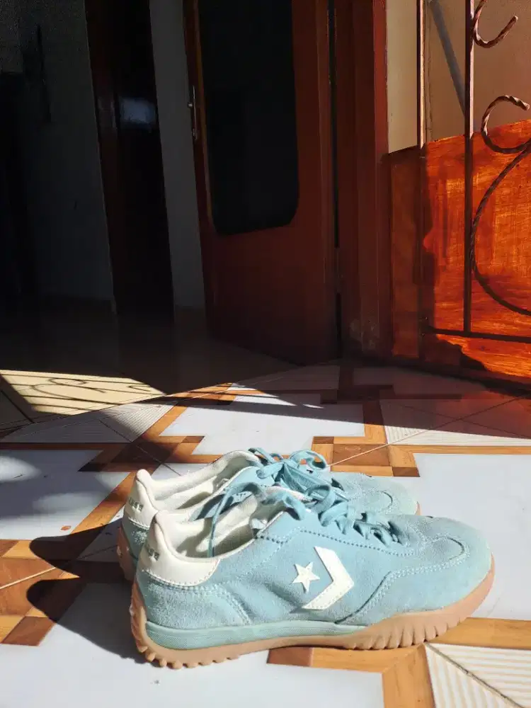 Converse Run Star Trainer OX Blue - Like New