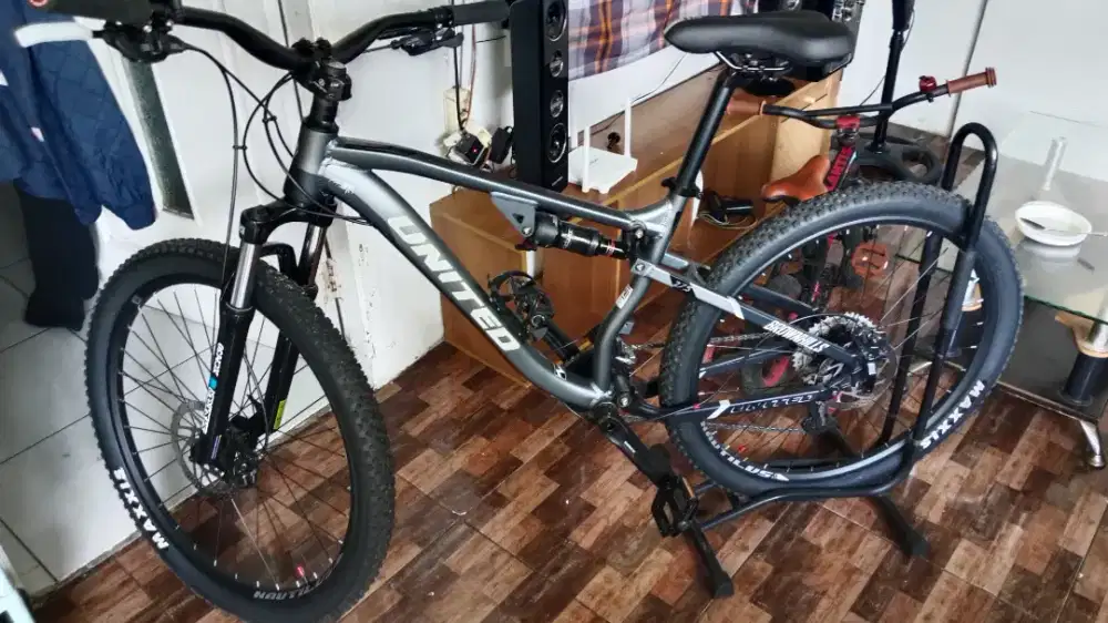 Di jual United brownhills upgrade baru pakai 2 x