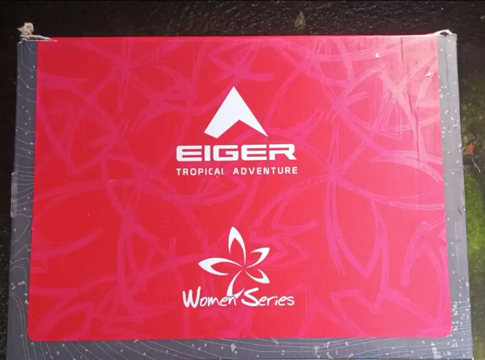Eiger Tropical Adventure women series Size 41