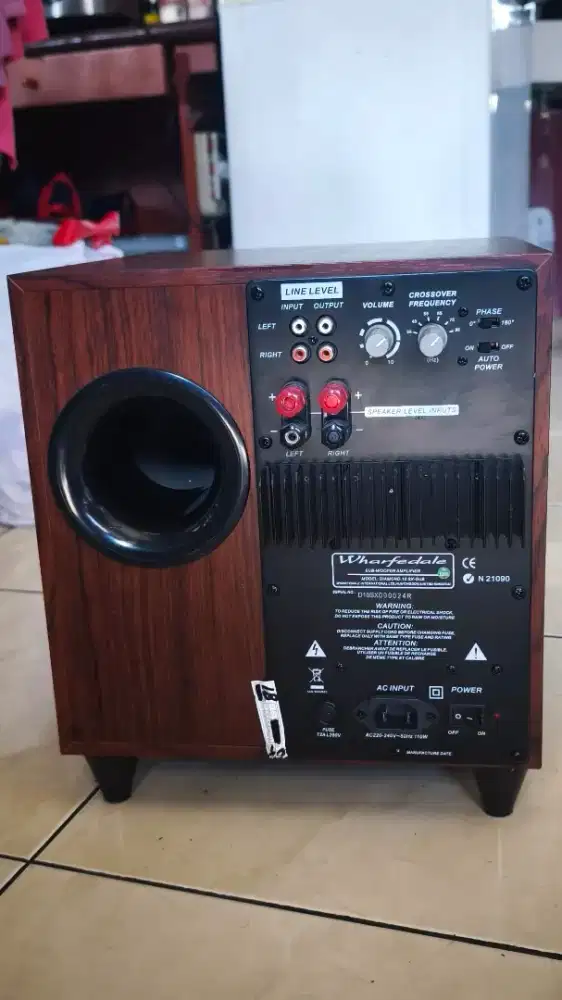 Subwoofer Wharfedale Diamond 10 SX