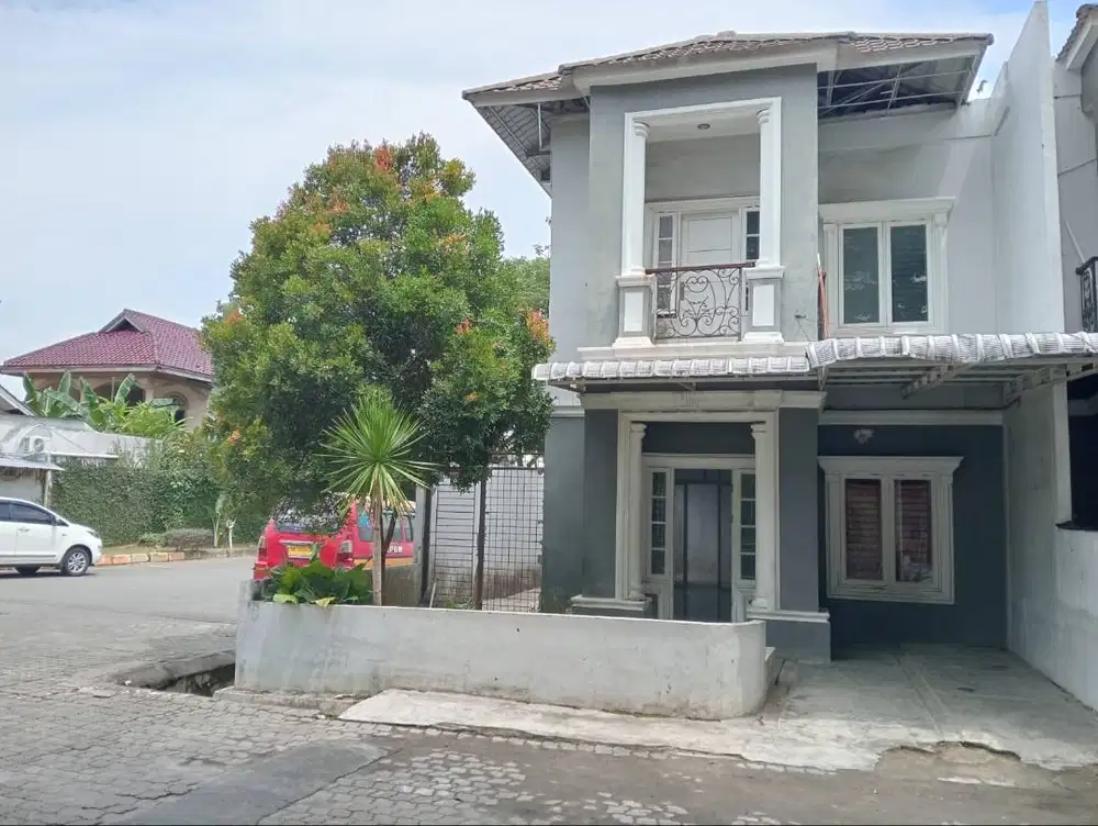 Dijual Cepat i unit Rumah Siap Huni di Dalam Komplek berpengamanan 24