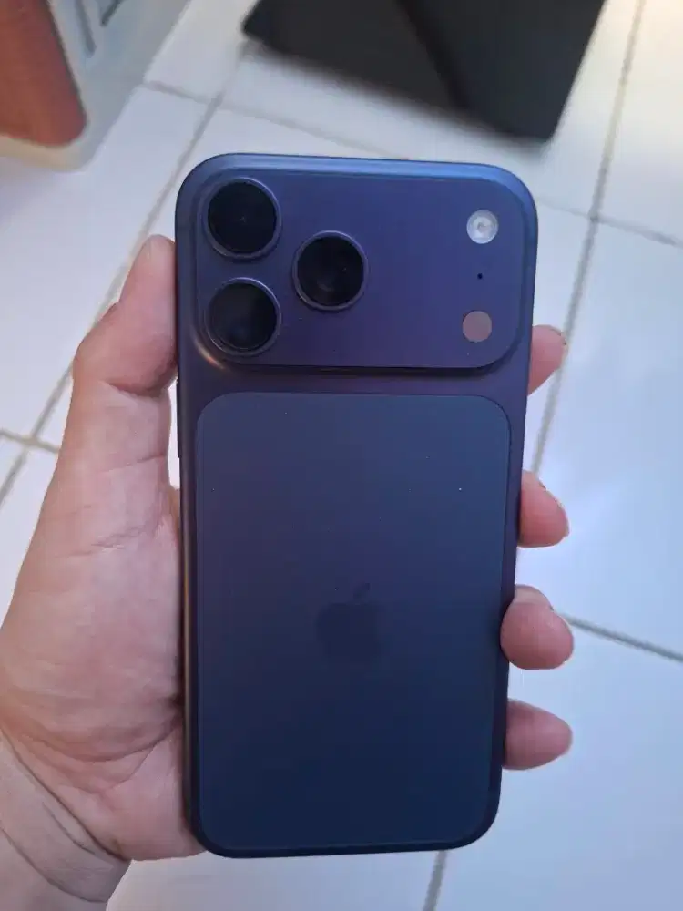 Iphone 17 Pro Max 512 GB Deep Blue IBOX Kondisi Superb