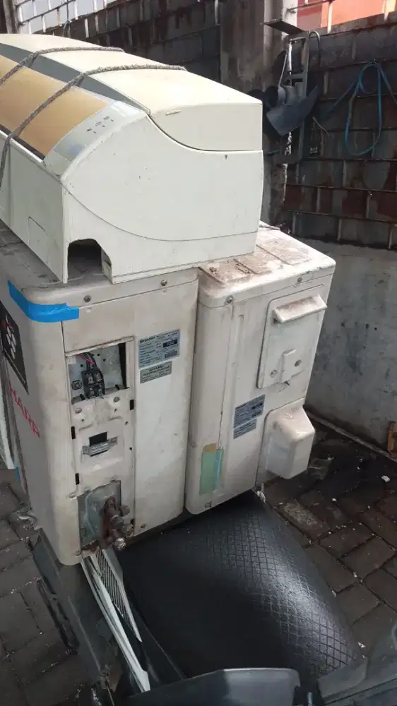 JUAL DISINI SAJA AC BEKAS DENGAN SEGALA KONDISI