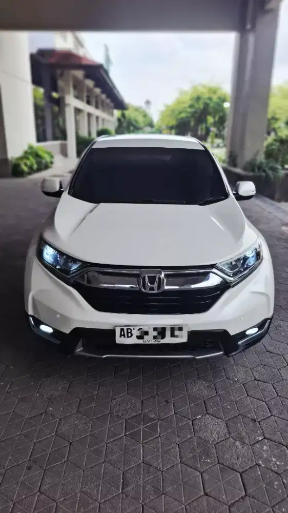 Jual crv 1.5 turbo AT puutih th 2019 plat ab km 74 rb