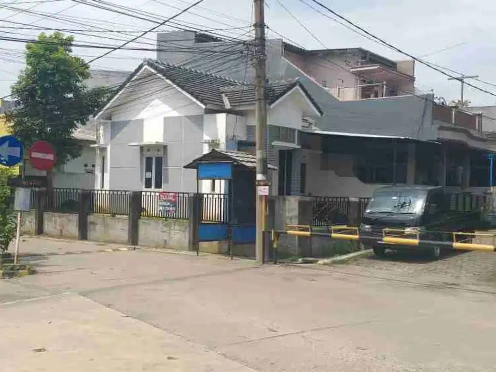 Rumah hoek dijual dekat dengan sekolah Muhammadiah Cileungsi