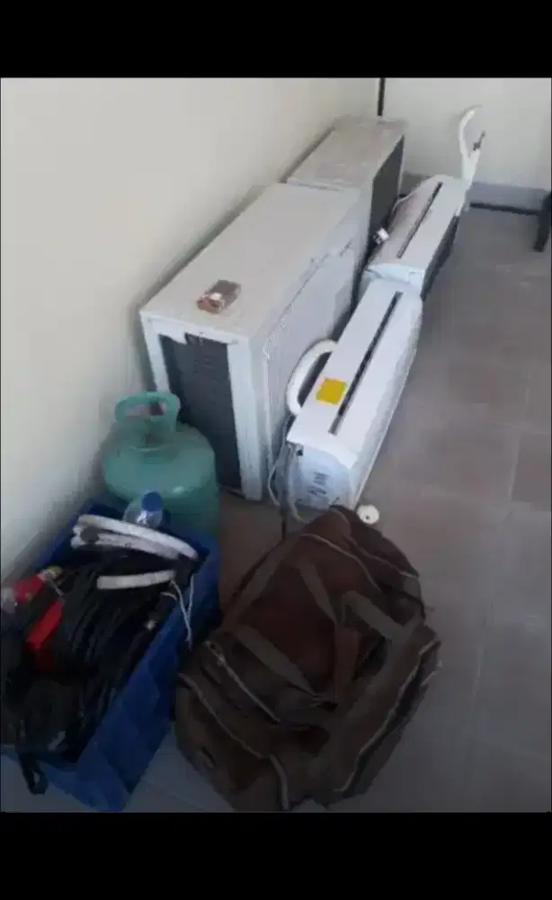 Jasa perbaikan ac service ac dan bongkar pasang ac
