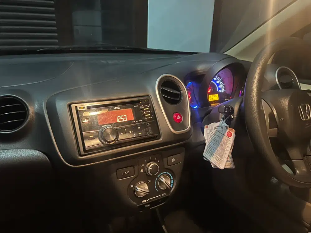 Honda Mobilio 2015 Bensin