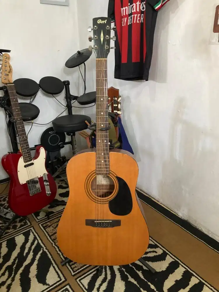 Gitar akustik elektrik CORT AD810 OP