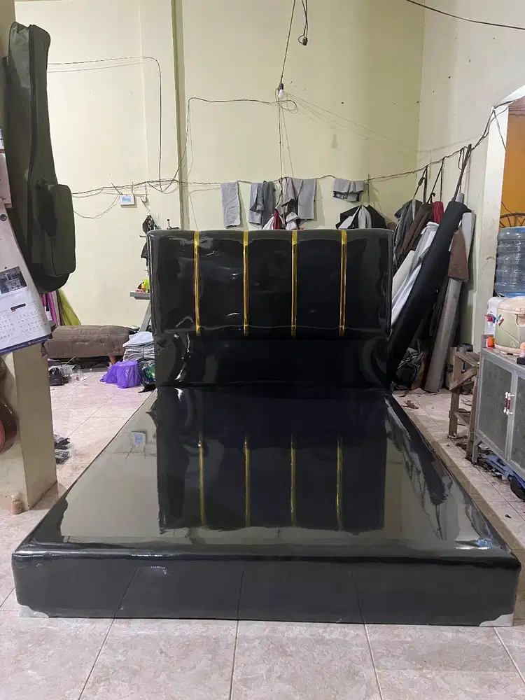 PROMO SET DIVAN SANDARAN LIST GOLD SALE TERMURAH